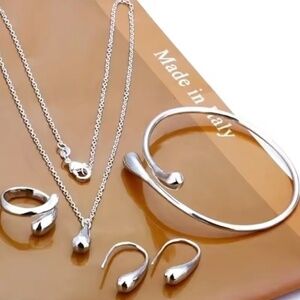 Four piece jewelry set